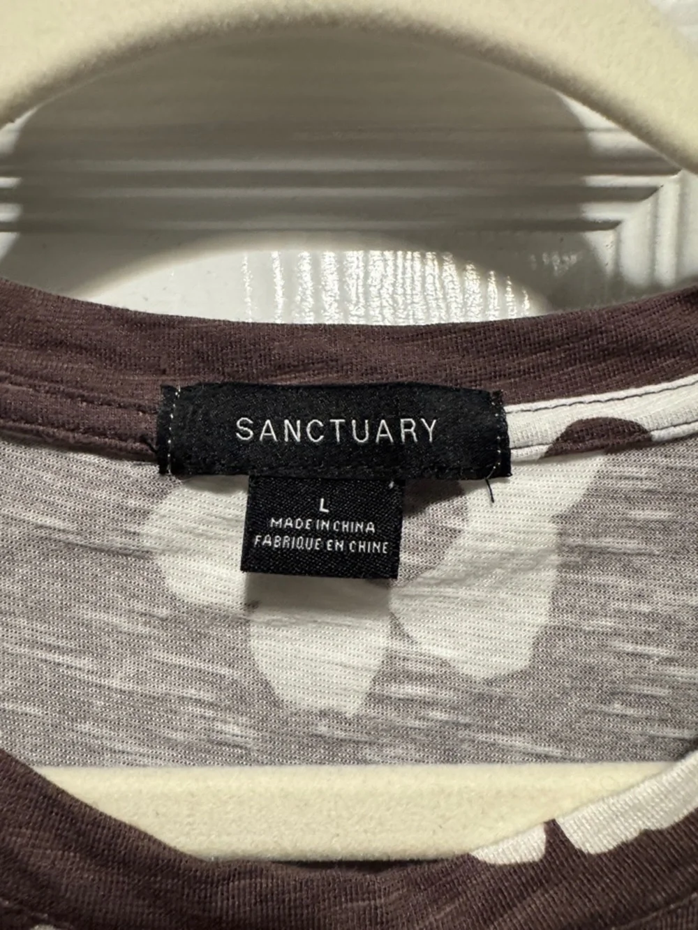 Anthropologie Sanctuary The Perfect Tee in Purple Print size Large excellent - Picture 4 of 6